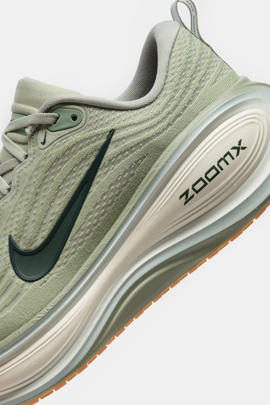 Nike Vomero Plus Sneaker in Jade Horizon/Black Spruce/Sail - Notre