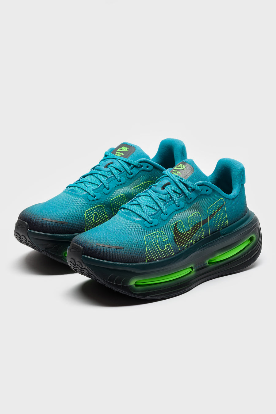 Vomero Premium Sneaker in Energy/Green Strike/Arctic Green