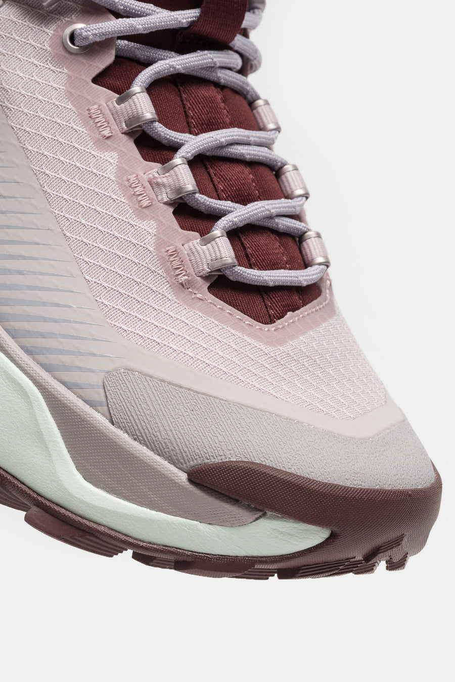 ACG Zegama Hike Sneaker in Platinum Violet/Platinum Violet