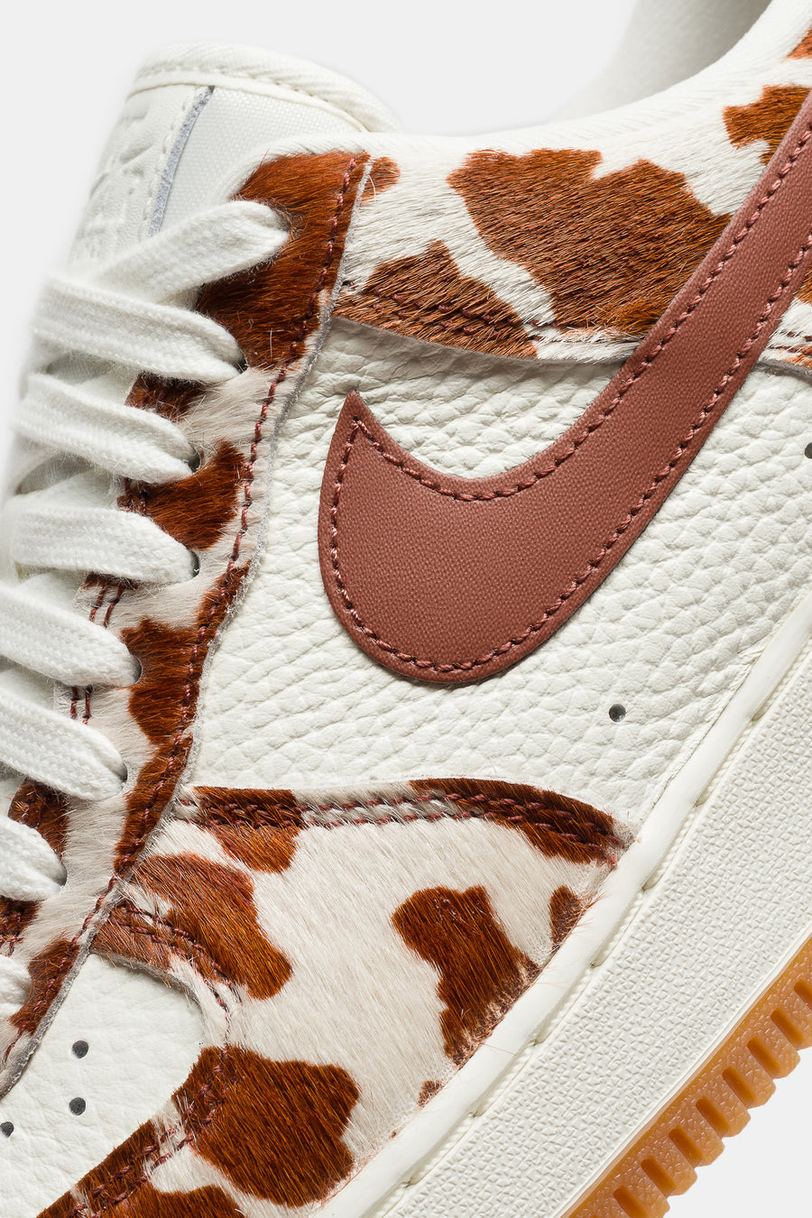 Air Force 1 '07 Sneaker in Field Brown/Sail