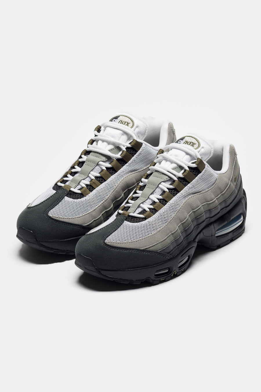 Nike Air Max 95 OG Sneaker in Black/Medium Olive/White/Reflect Silver - Notre