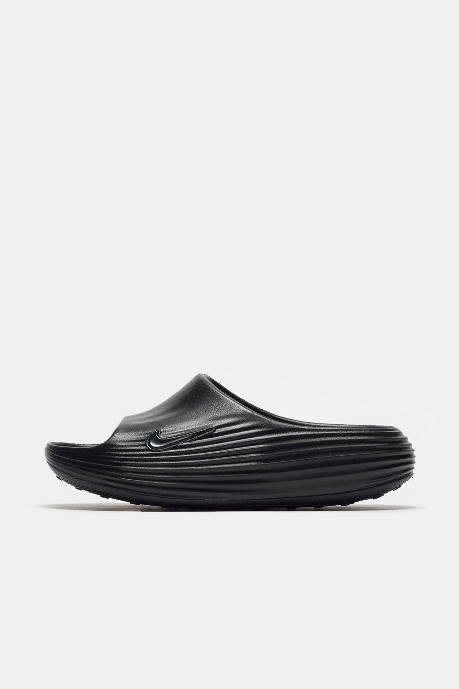 Nike ReactX Rejuven8 Slide in Black/Black - Notre