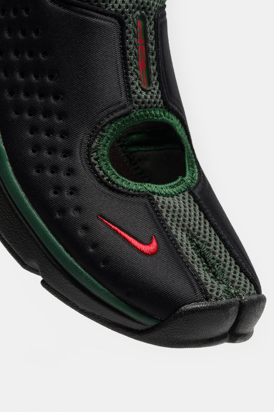Air Rift 2 Sneaker in Black/Fire Red/TM Dark Green