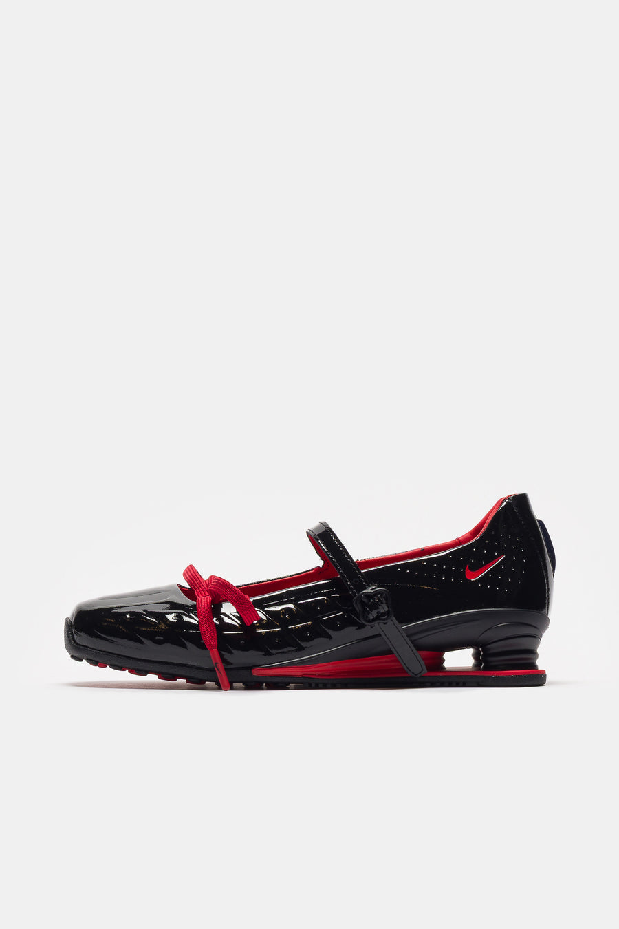 Nike LABELHOOD Shox Z Calistra Sneaker in Black/Black/University Red - Notre