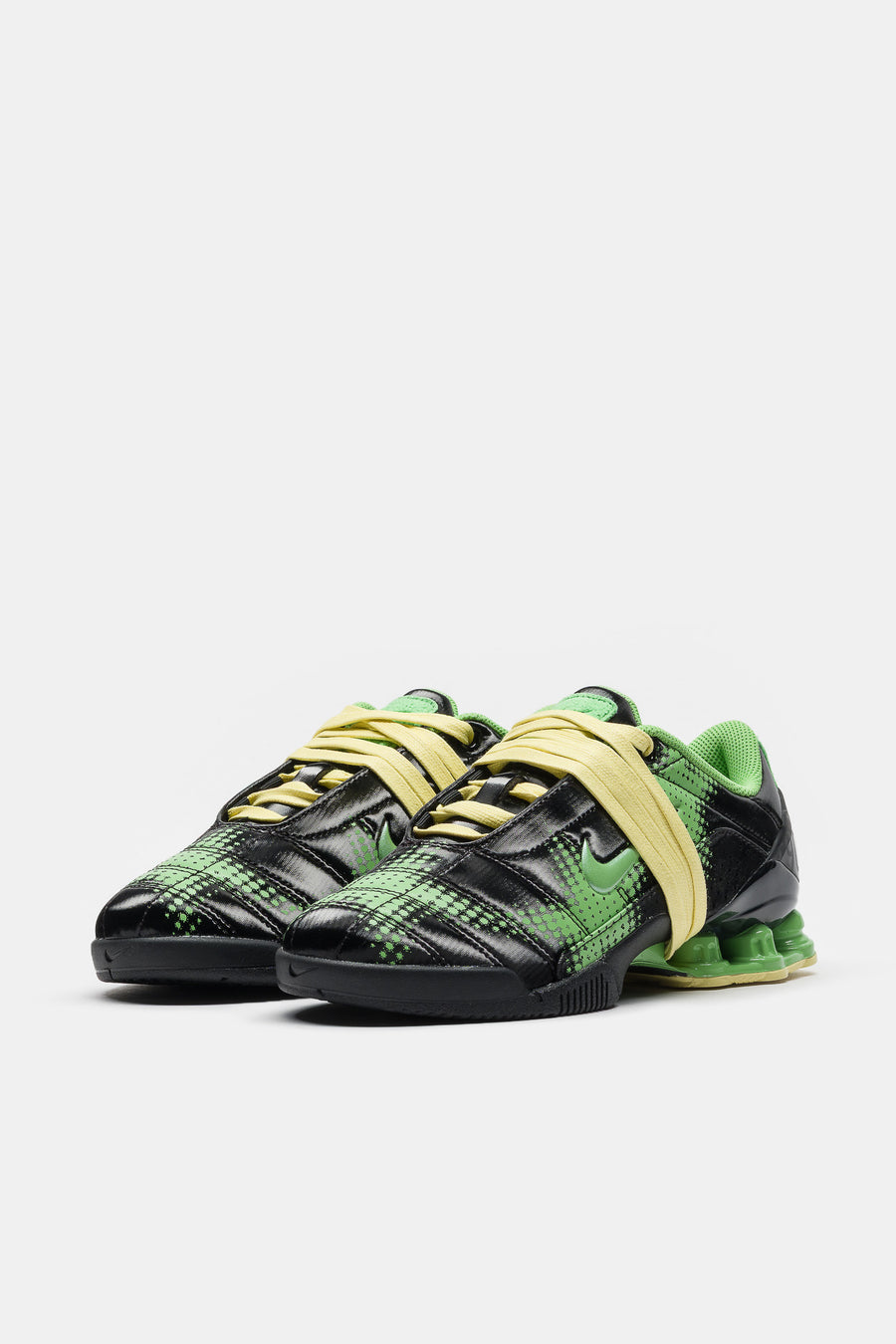 Total90 Shox Magia Sneaker in Black/Spinach Green/Yellow Diamond