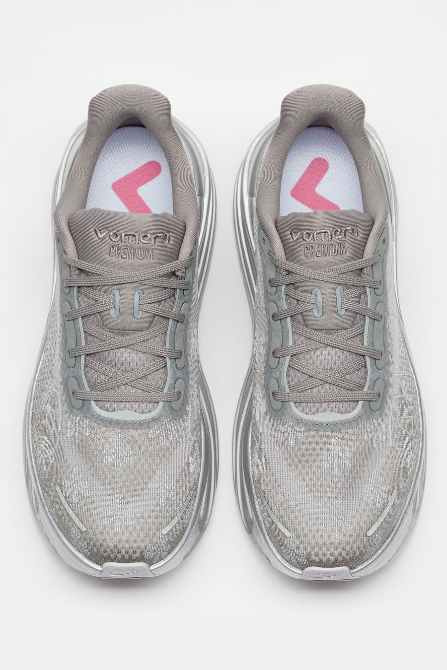 Vomero Premium Sneaker in Geyser Grey/Peony/Metallic Silver
