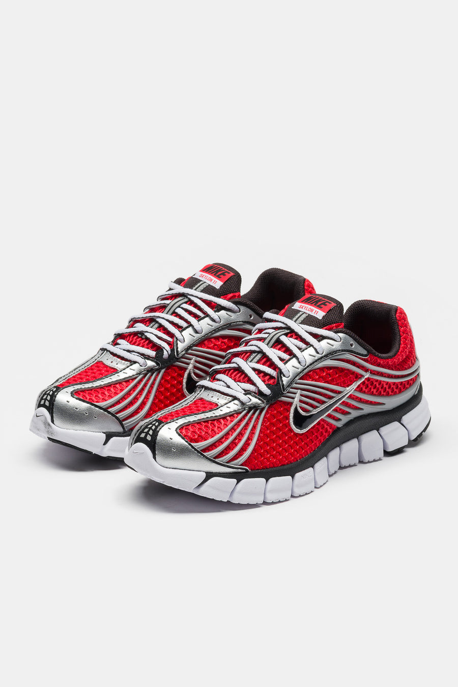 Zoom Skylon 11 Sneaker in University Red/Black/Metallic Silver