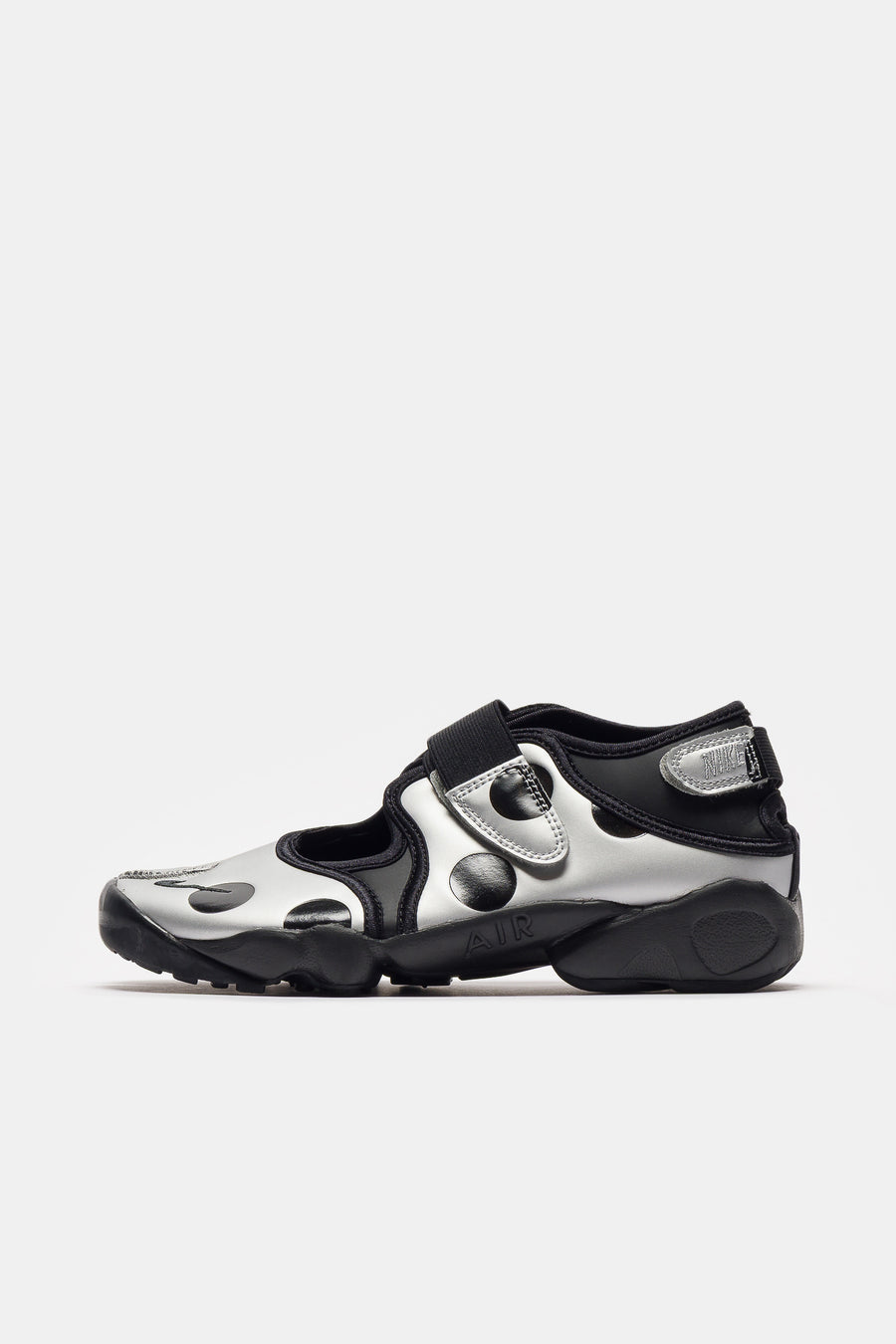 Air Rift Sneaker in Black/Black/Metallic Silver