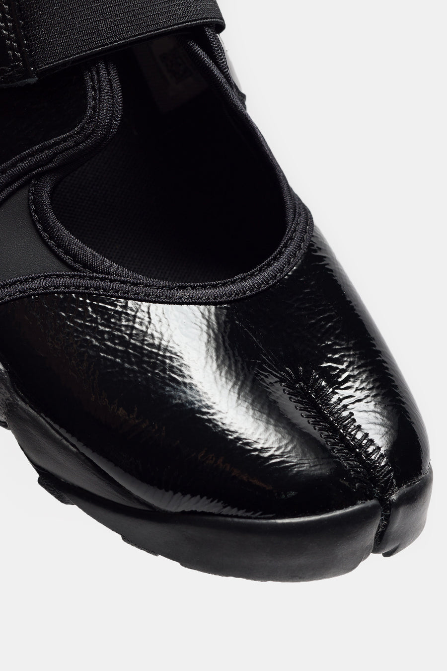 Air Rift Sneaker in Black/Metallic Silver/Black