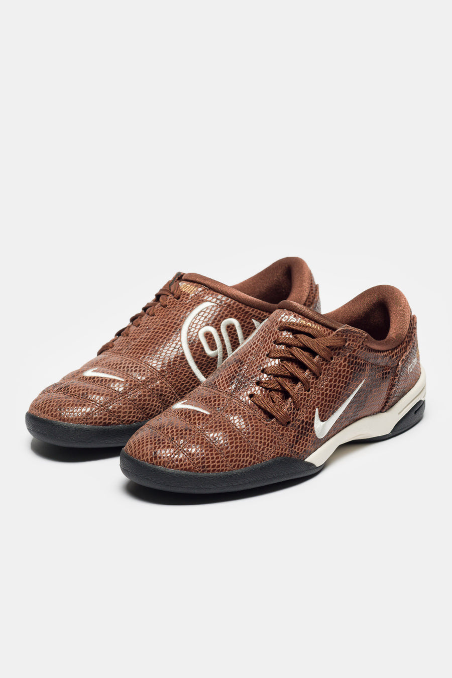 Total 90 SE Sneaker in Fauna Brown/Pale Ivory/Black