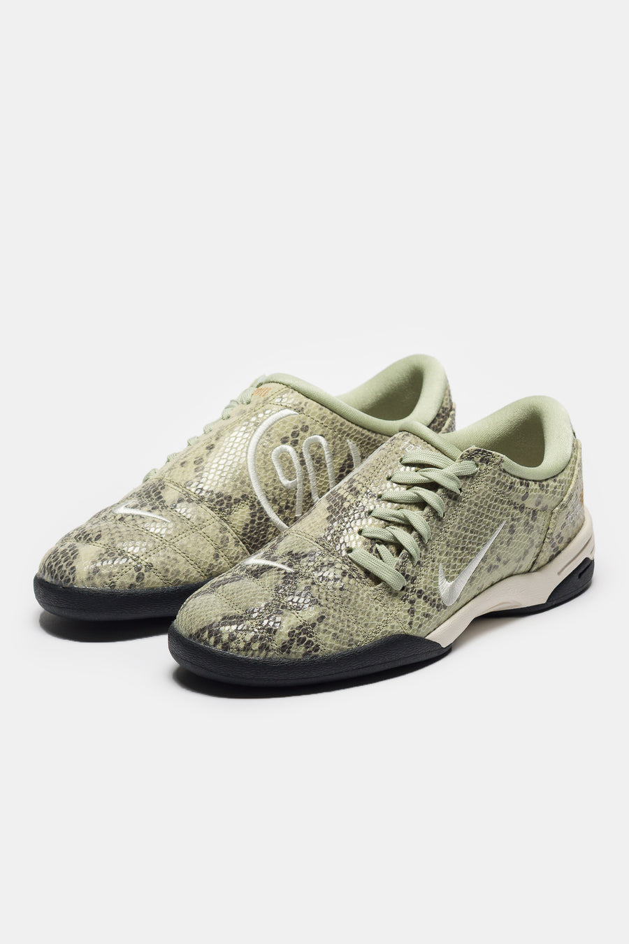 Nike Total 90 SE Sneaker in Olive Aura/Pale Ivory/Black - Notre