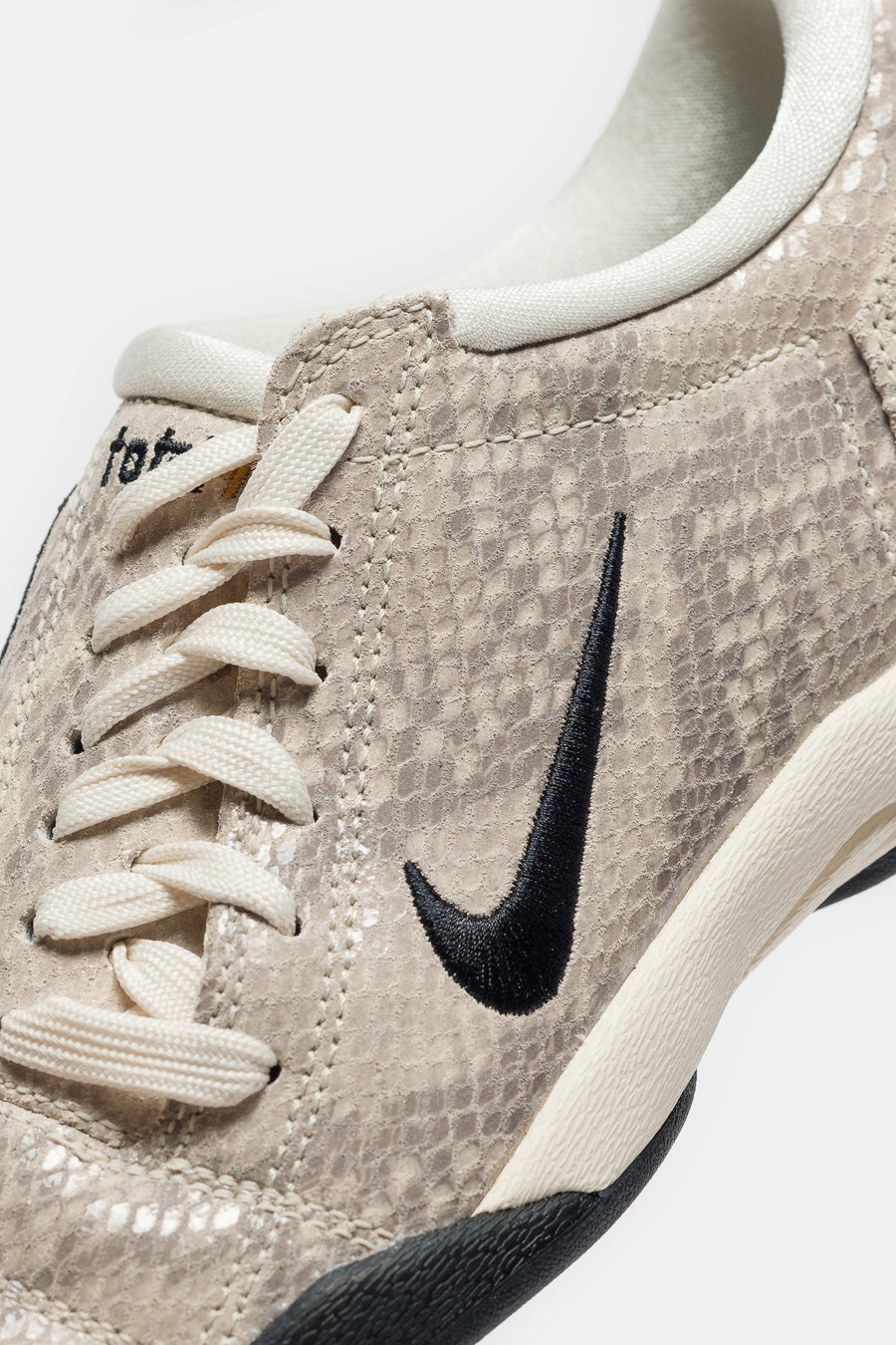 Nike T90 SE Sneaker in Pale Ivory/Black/Pale Ivory - Notre