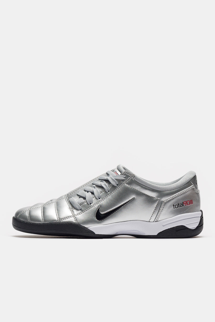 Nike Total 90 Sneaker in Metallic Silver/Black/University Red - Notre