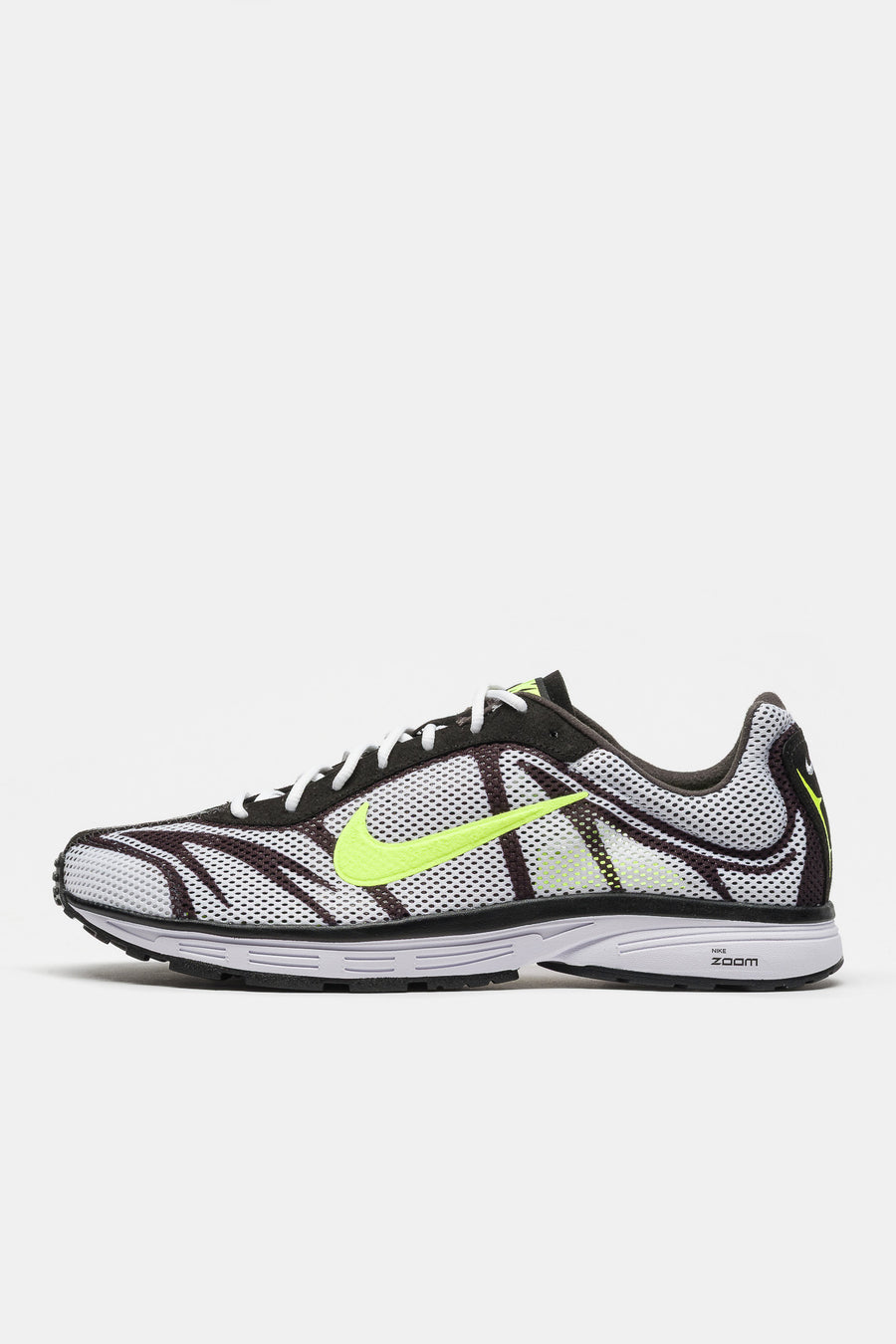 Zoom Streak 3 Sneaker in White/Volt/Flat Pewter/Black