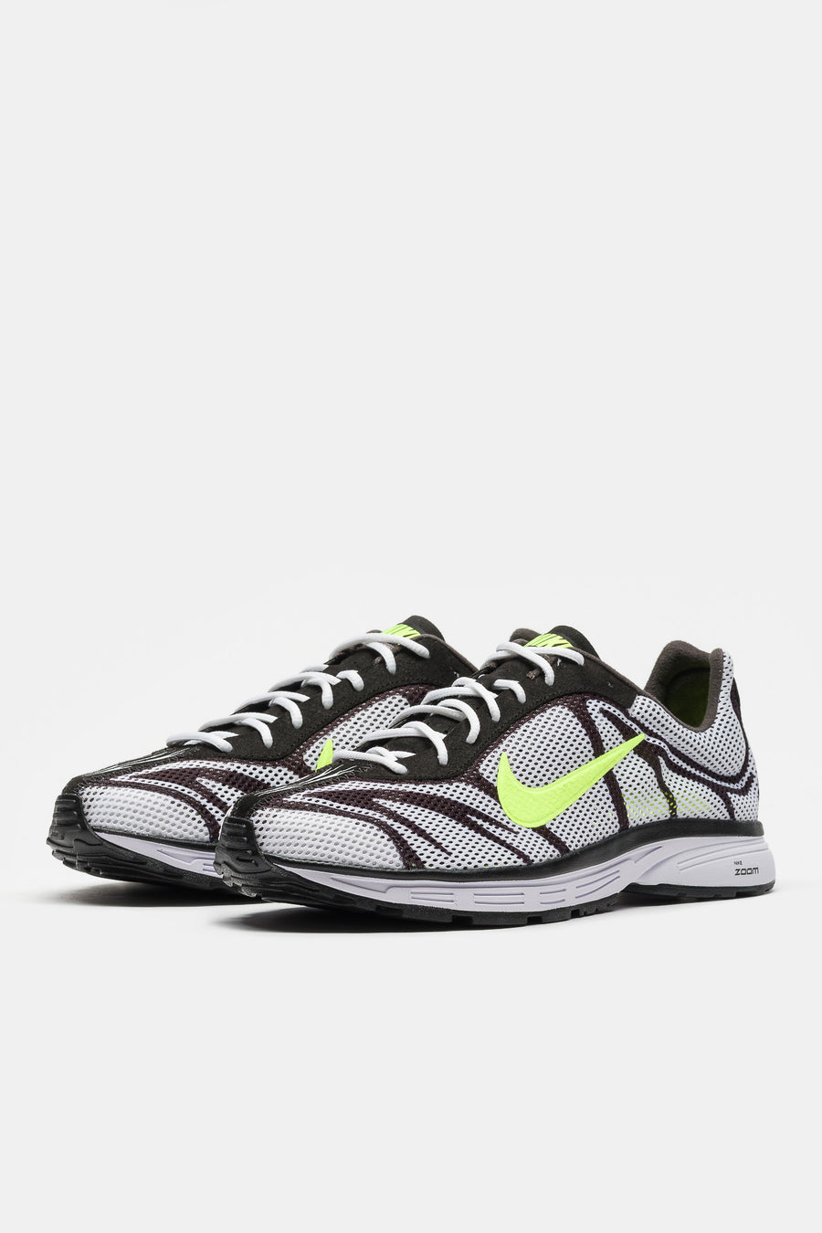 Zoom Streak 3 Sneaker in White/Volt/Flat Pewter/Black