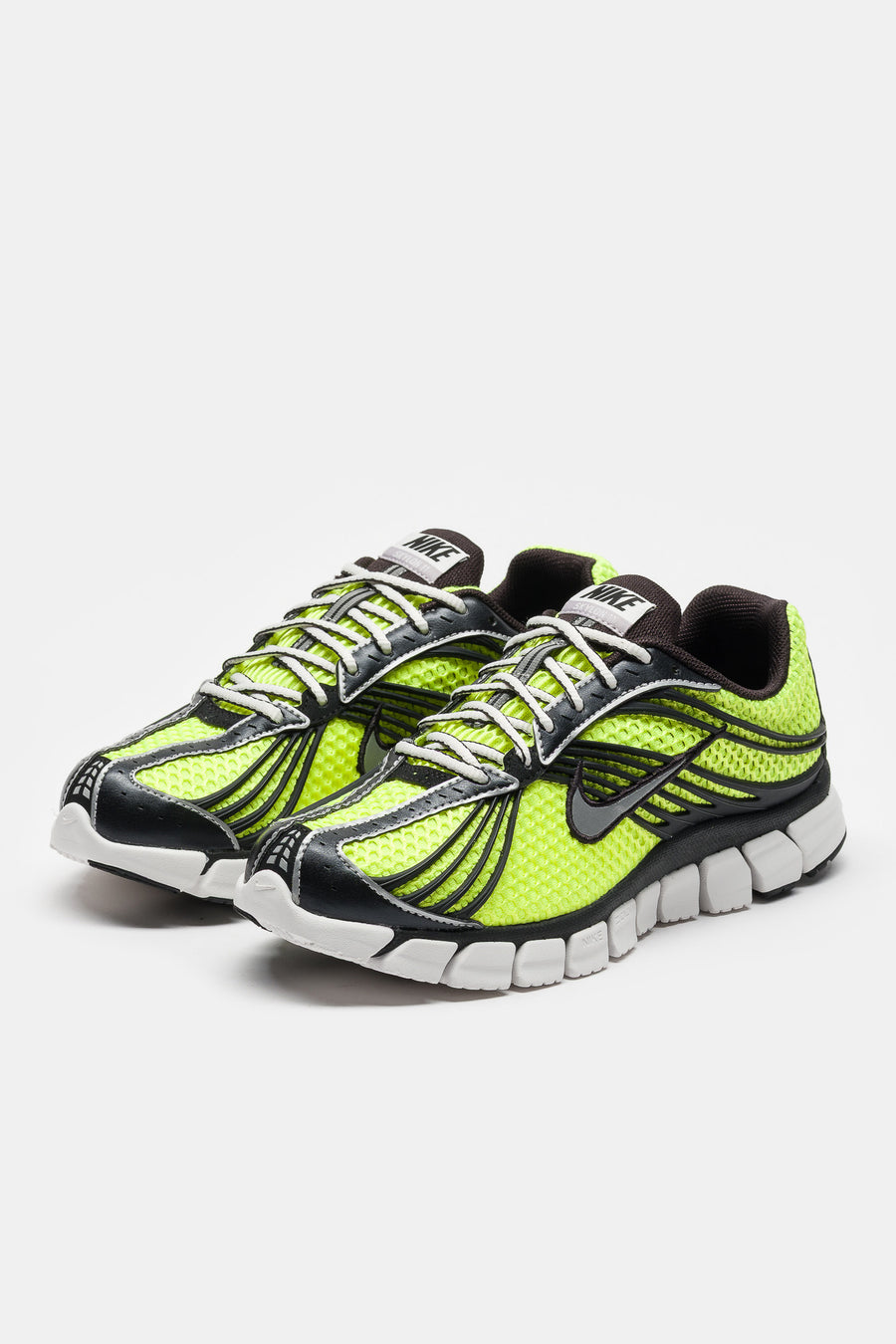 Zoom Skylon 11 Sneaker in Volt/Metallic Silver/Black/Lt Smoke Grey