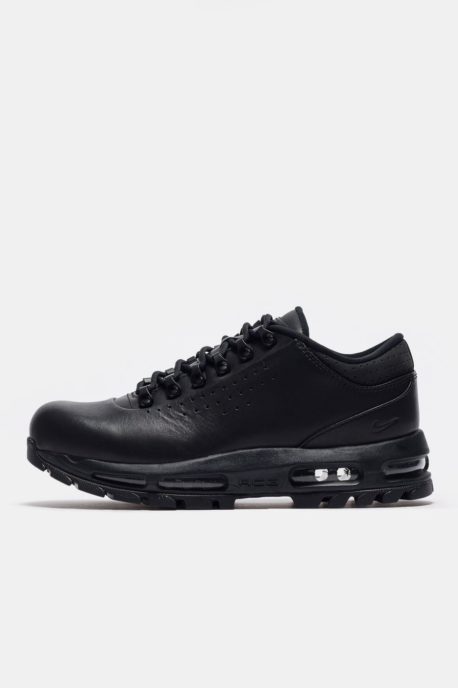 Air Max Goadome Low Sneaker in Black/Black