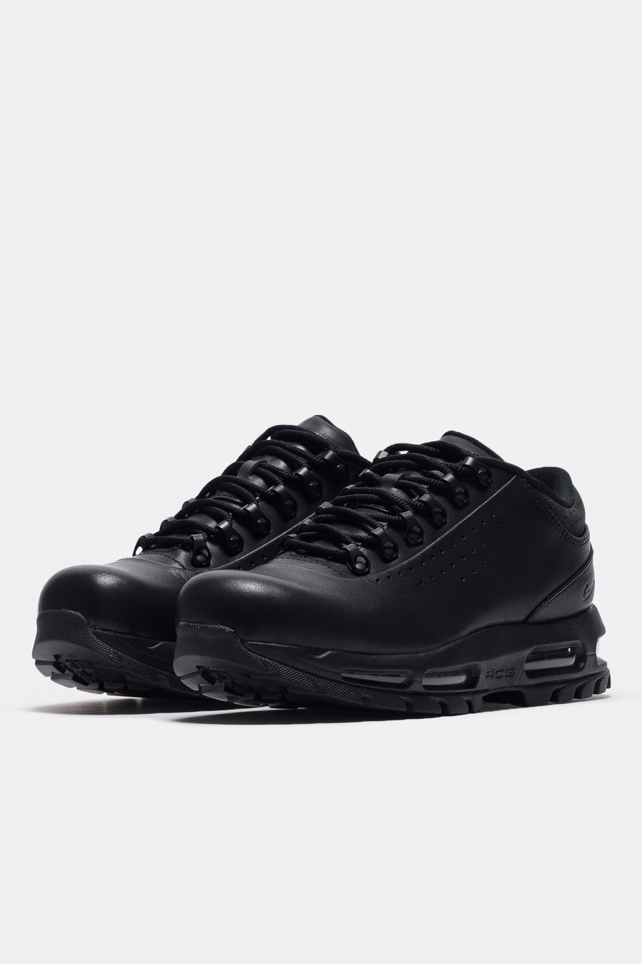 Air Max Goadome Low Sneaker in Black/Black