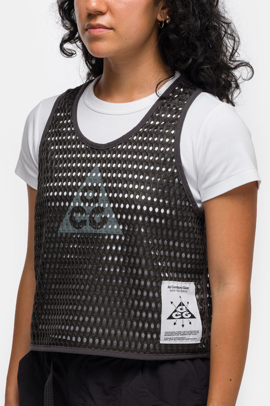ACG Women's Radical AirFlow Dri-FIT Trail Running Tank Top in Anthracite