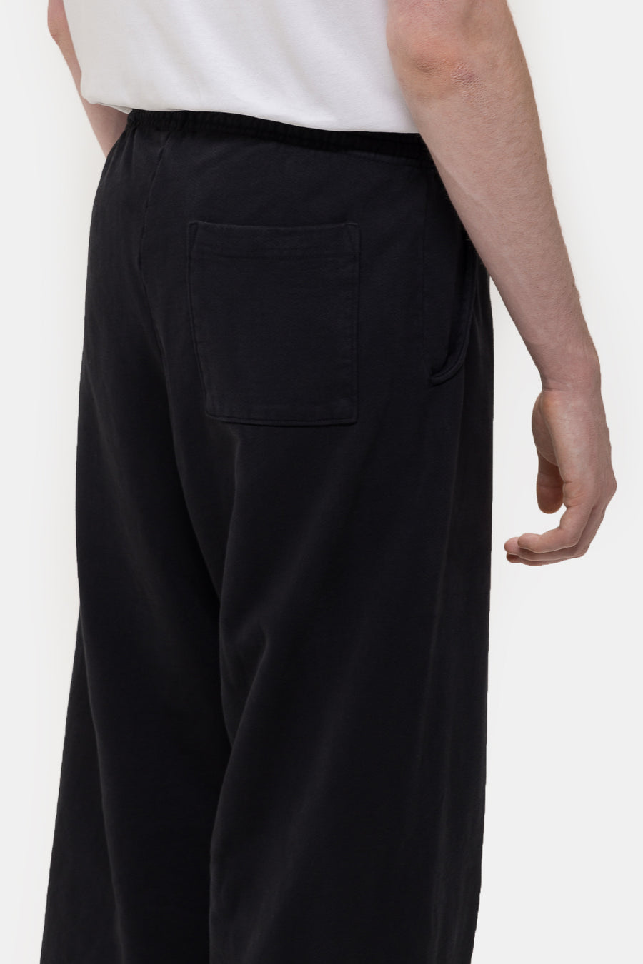 Notre Logo Sweatpant in Black Edge - Notre
