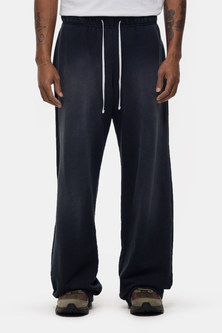 Washed Baggy Sweatpant in Black
