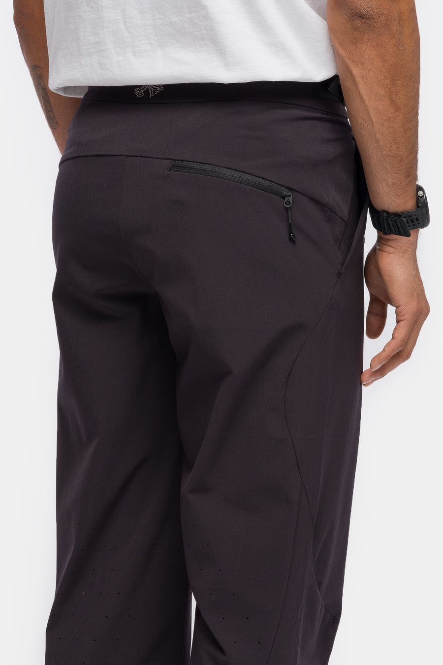 Acre Light Pant in Black Beauty