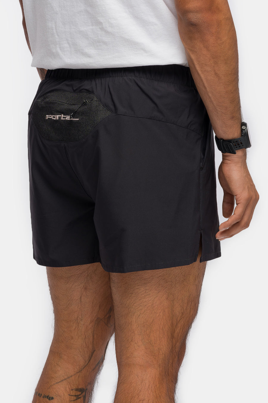 Marka Liner Short in Black Beauty