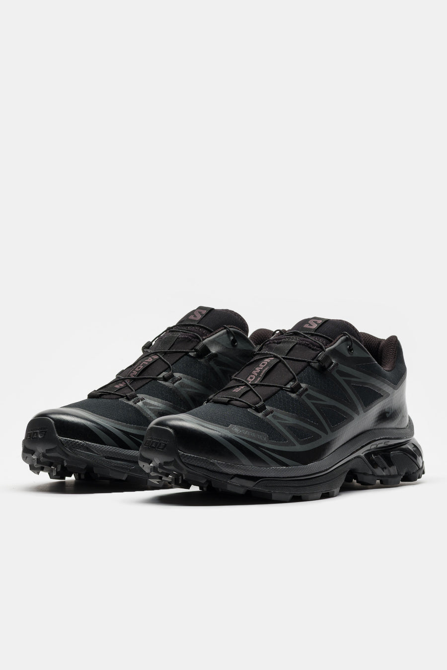 XT-6 GTX Sneaker in Black/Black/Asphalt