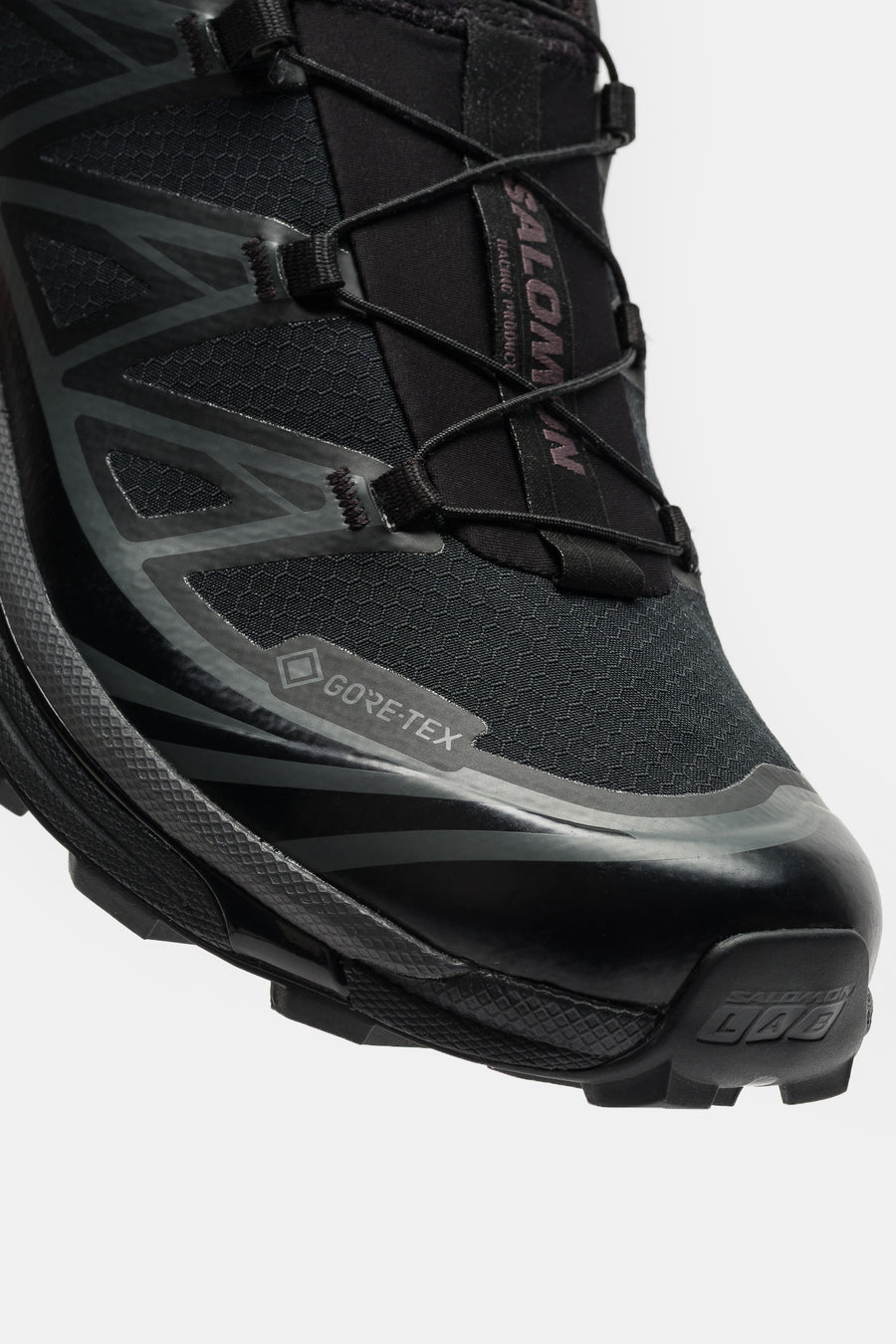 XT-6 GTX Sneaker in Black/Black/Asphalt