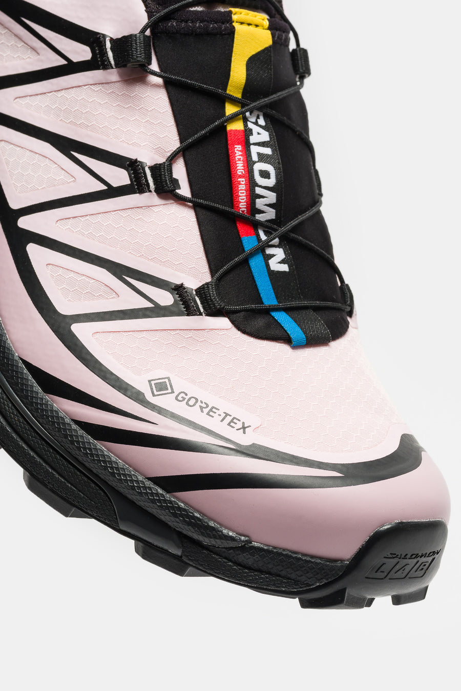 XT-6 GTX Sneaker in Black/Icy Pink/Dawn Pink