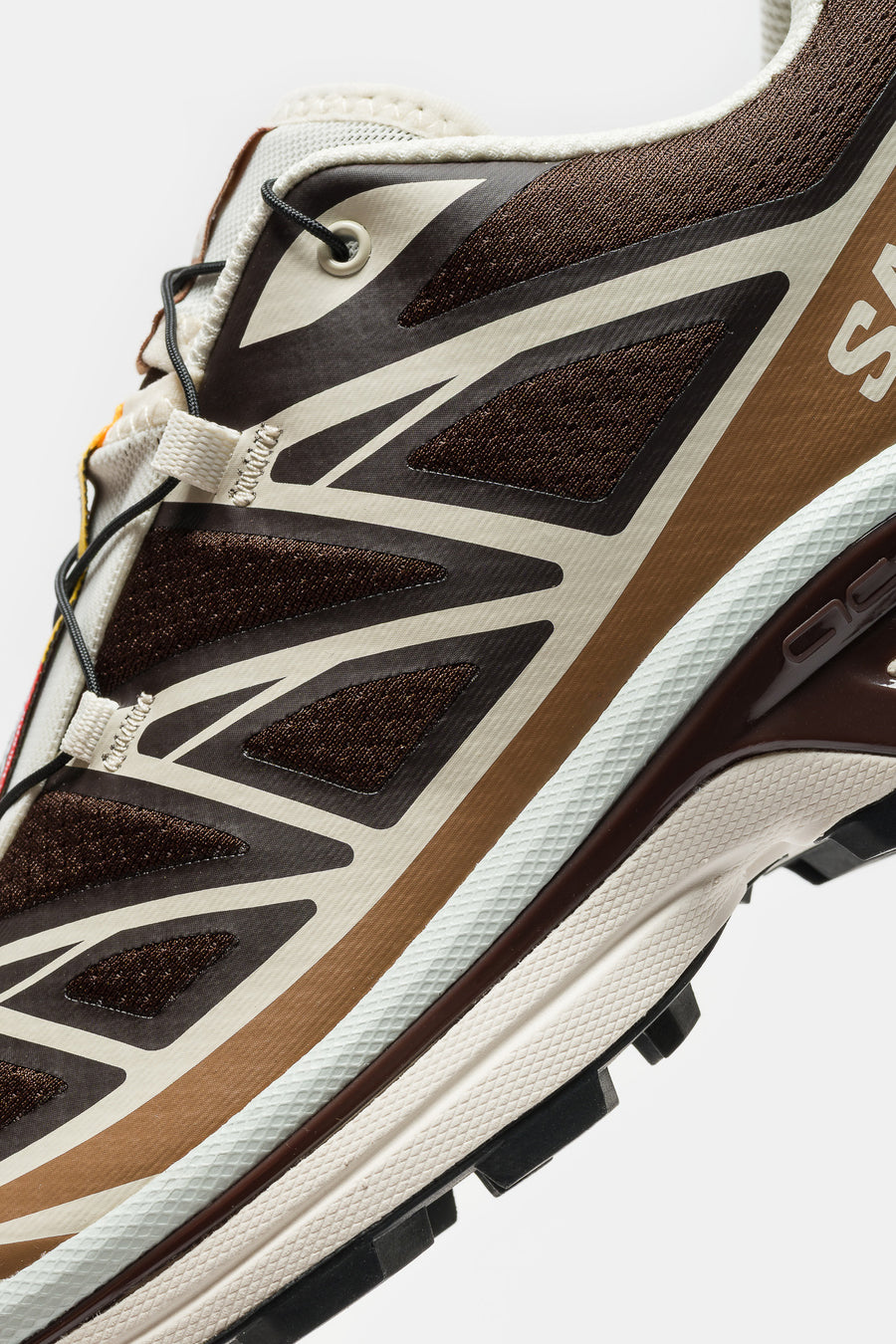 XT-6 Sneaker in Black Coffee/Burro/Bitter Chocolate