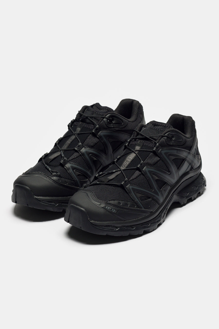 XT-Quest Sneaker in Black/Black/Phantom