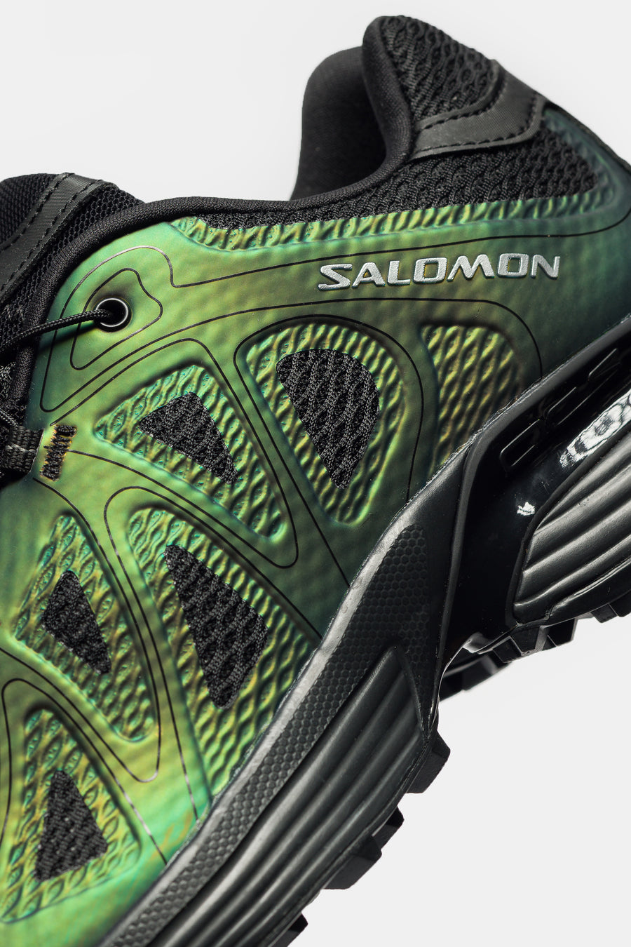 SALOMON ADVANCED XT-Whisper Sneaker in Void Black/Black/Silver - Notre