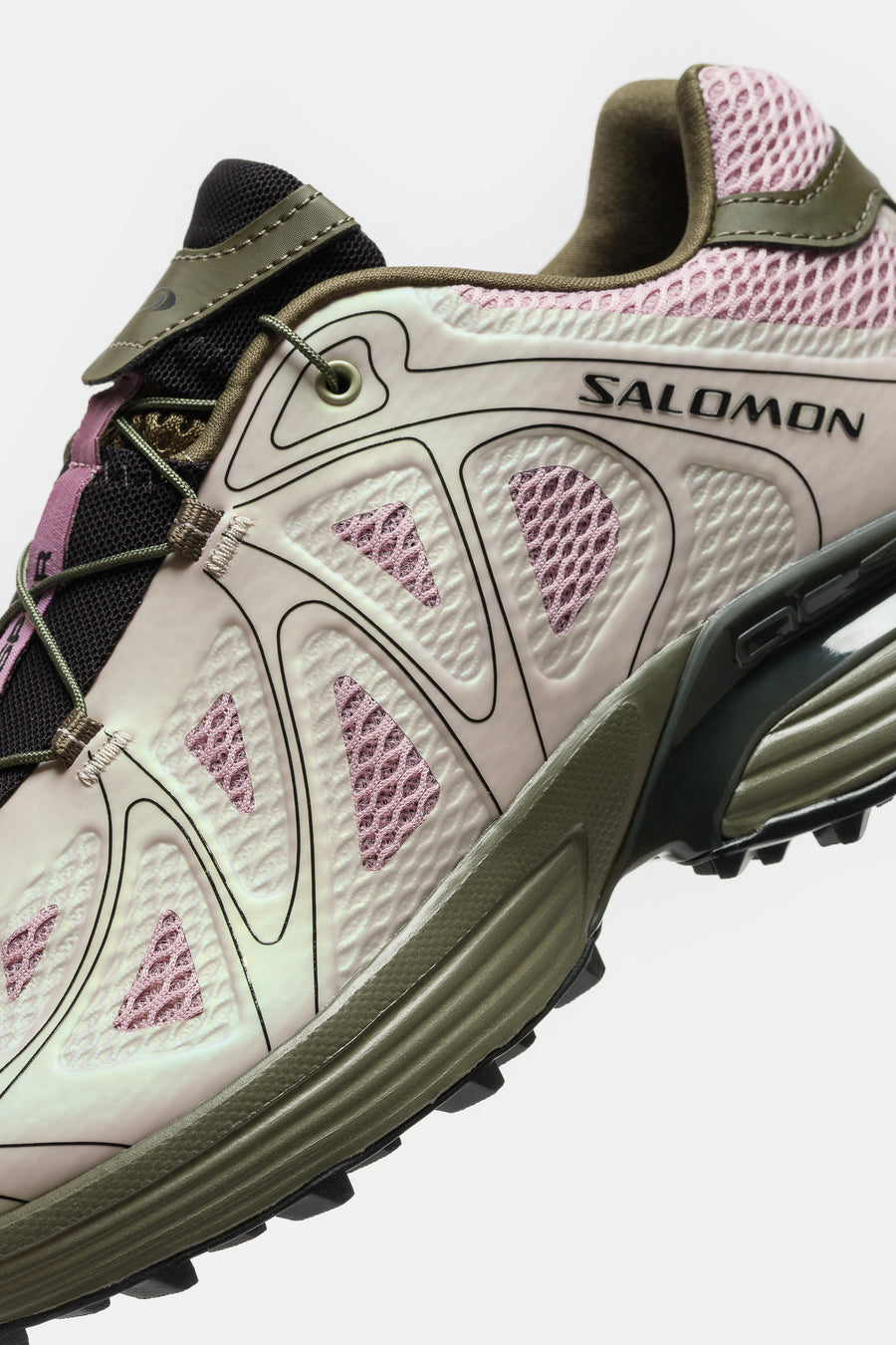 SALOMON ADVANCED XT Whisper Void Sneaker in Grape Leaf/Dawn Pink/Ashes Of Roses - Notre