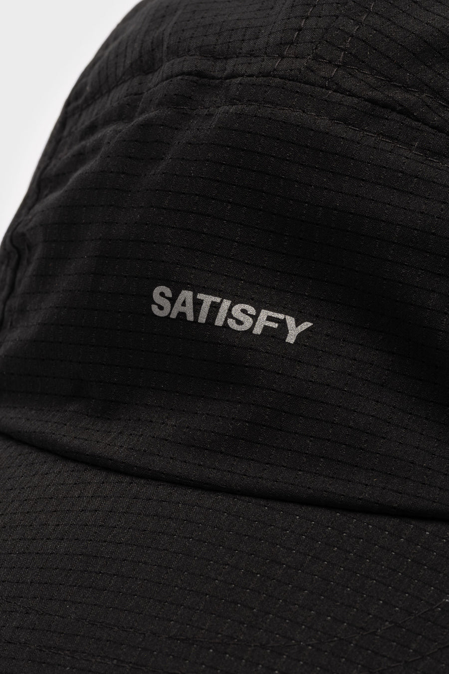 Satisfy Rippy™ Air Trail Cap in Black - Notre