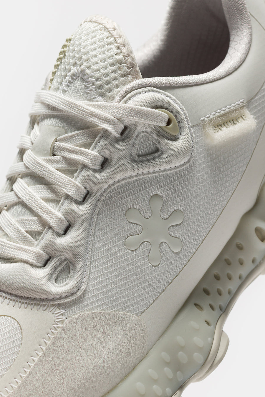 Spunge Osmosis Sneaker in White/White - Notre