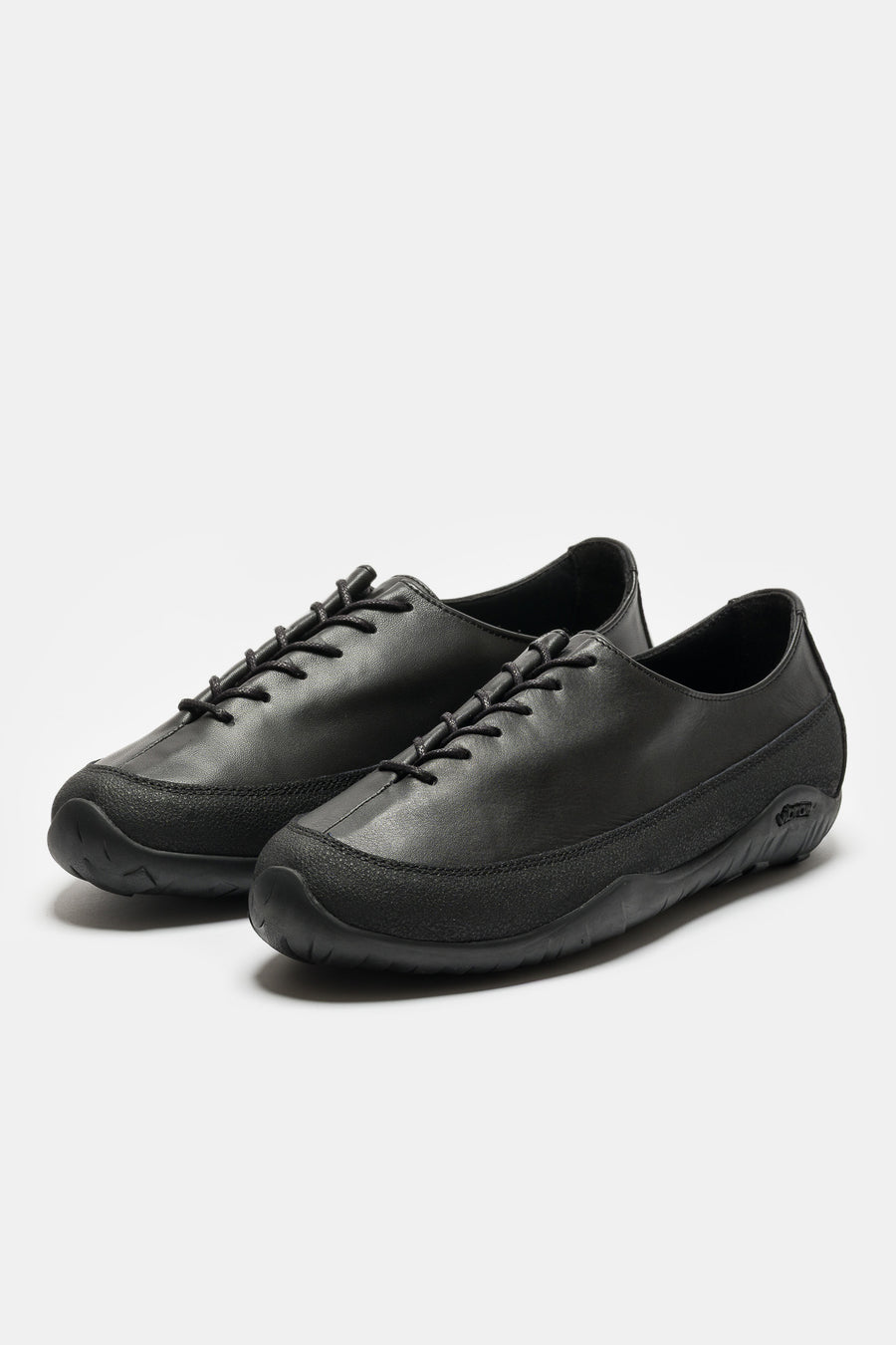 Tarvas Wanderer Shoe in Black Leather - Notre