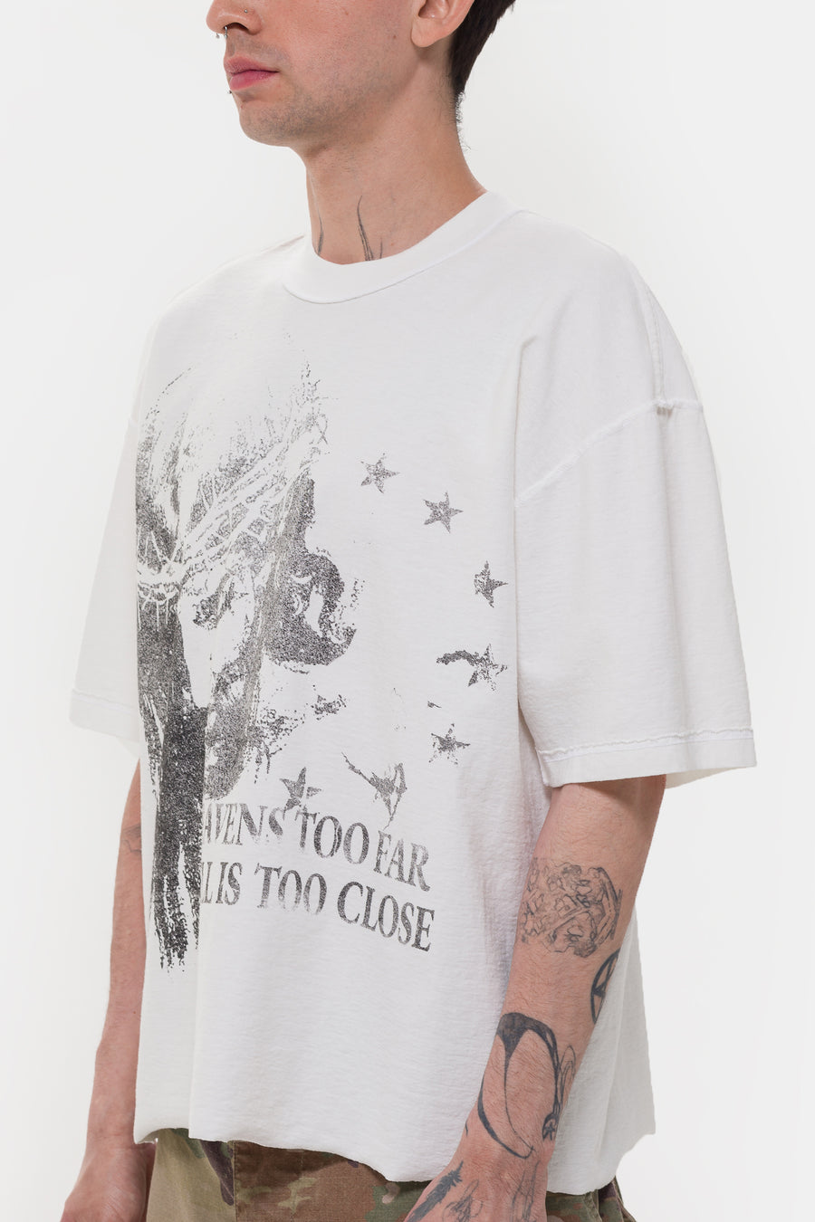 TODO PASA Heavens Too Far T-Shirt in Off-White - Notre
