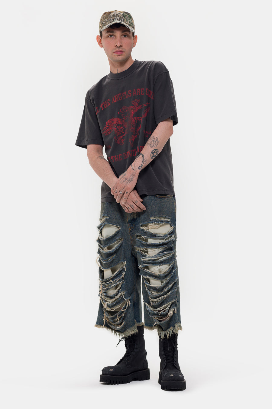 TODO PASA No More Angels T-Shirt in Vintage Black - Notre