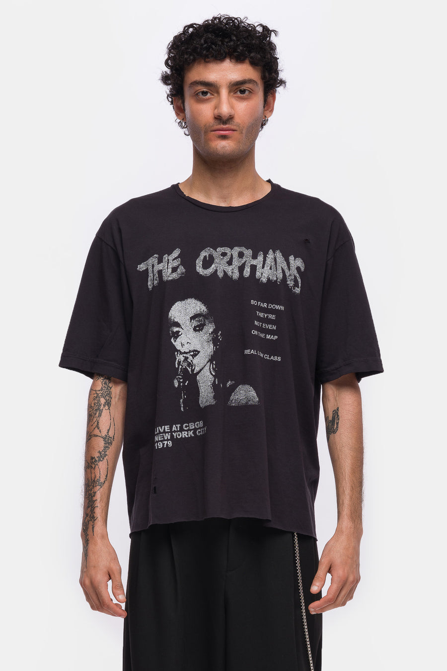 TODO PASA Orphans T-Shirt in Black - Notre