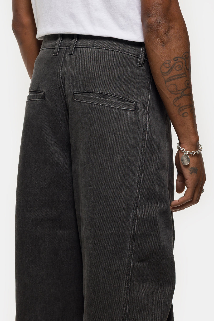 TODO PASA Rancho Denim Jean in Black - Notre