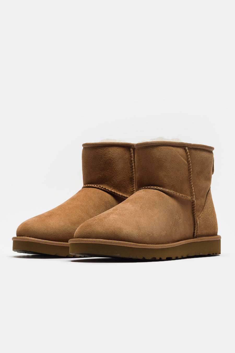 UGG Classic Mini Boot in Chestnut - Notre