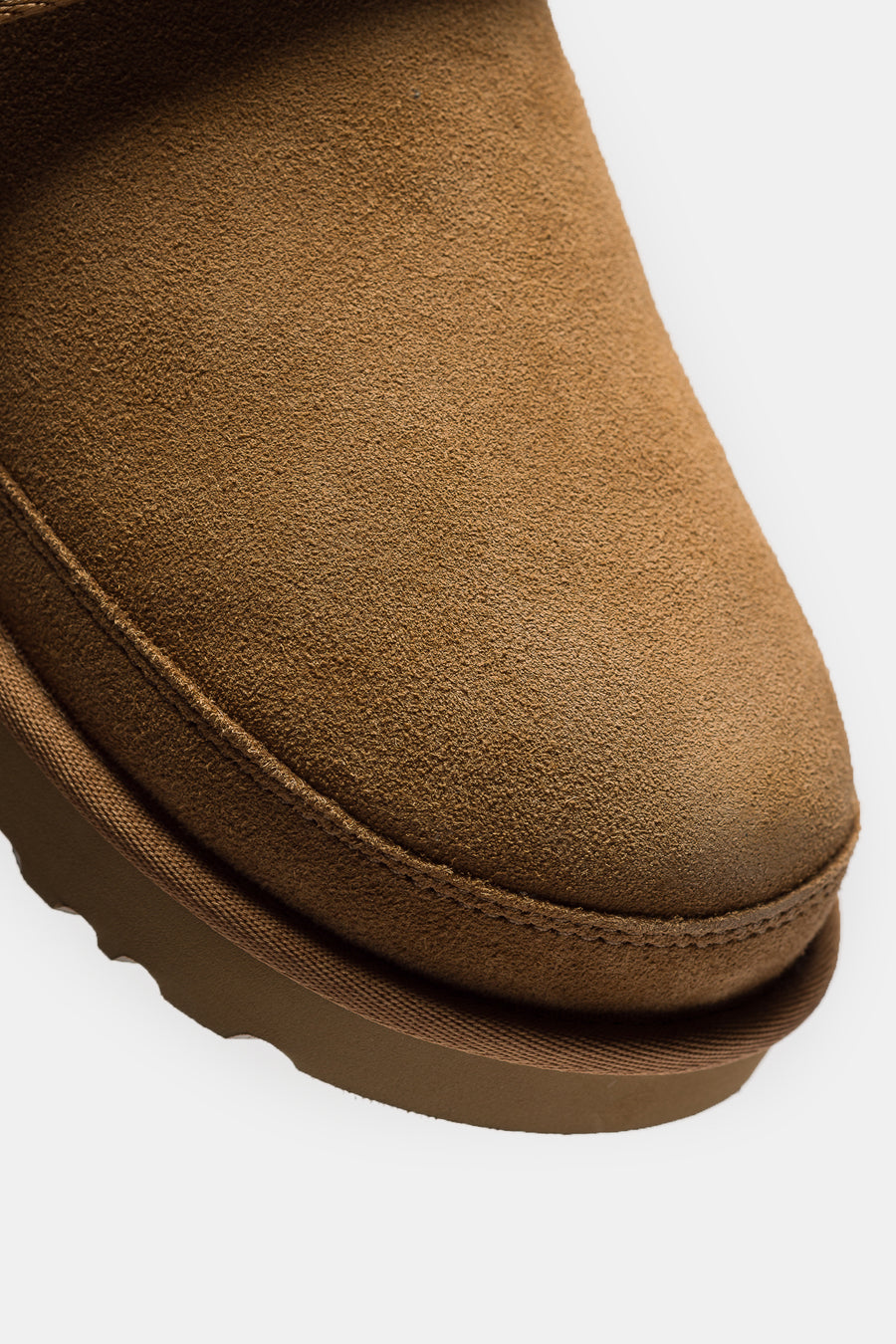 UGG Goldencoast Clog II in Chestnut - Notre