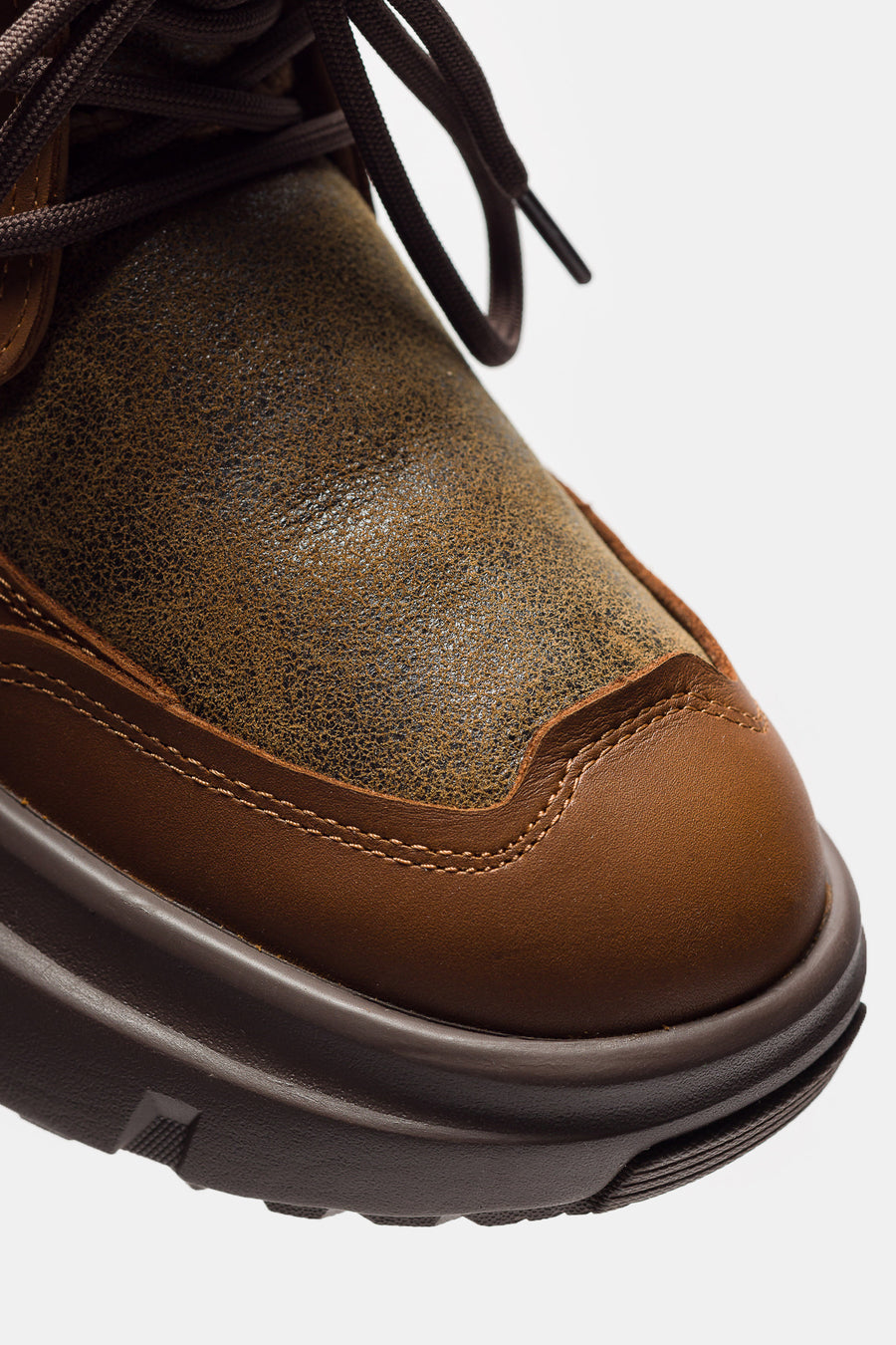 UGG JLD Boot in Chestnut - Notre