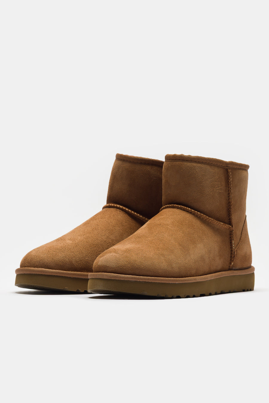 UGG Classic Mini II Boot in Chestnut - Notre