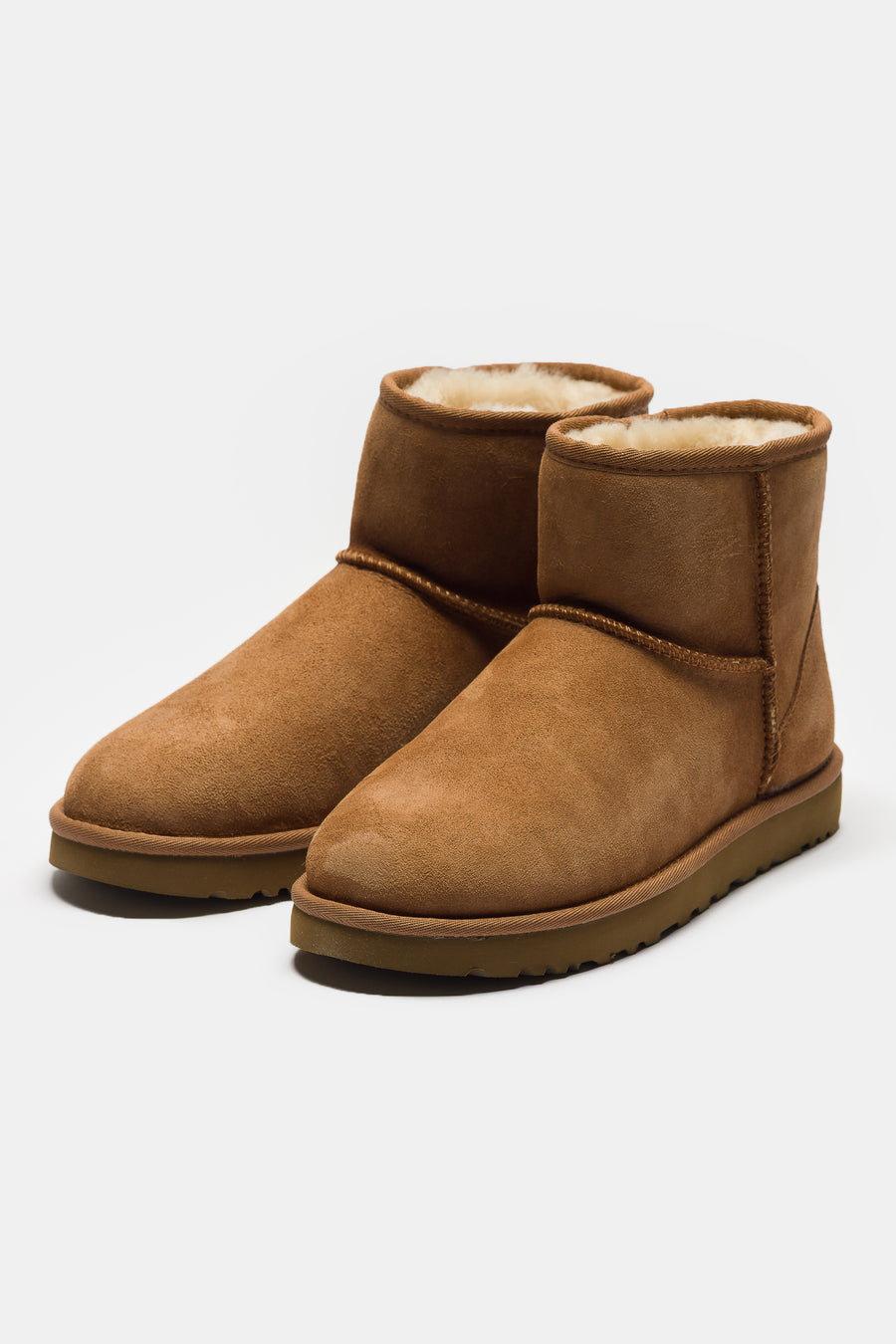 UGG Classic Mini II Boot in Chestnut - Notre