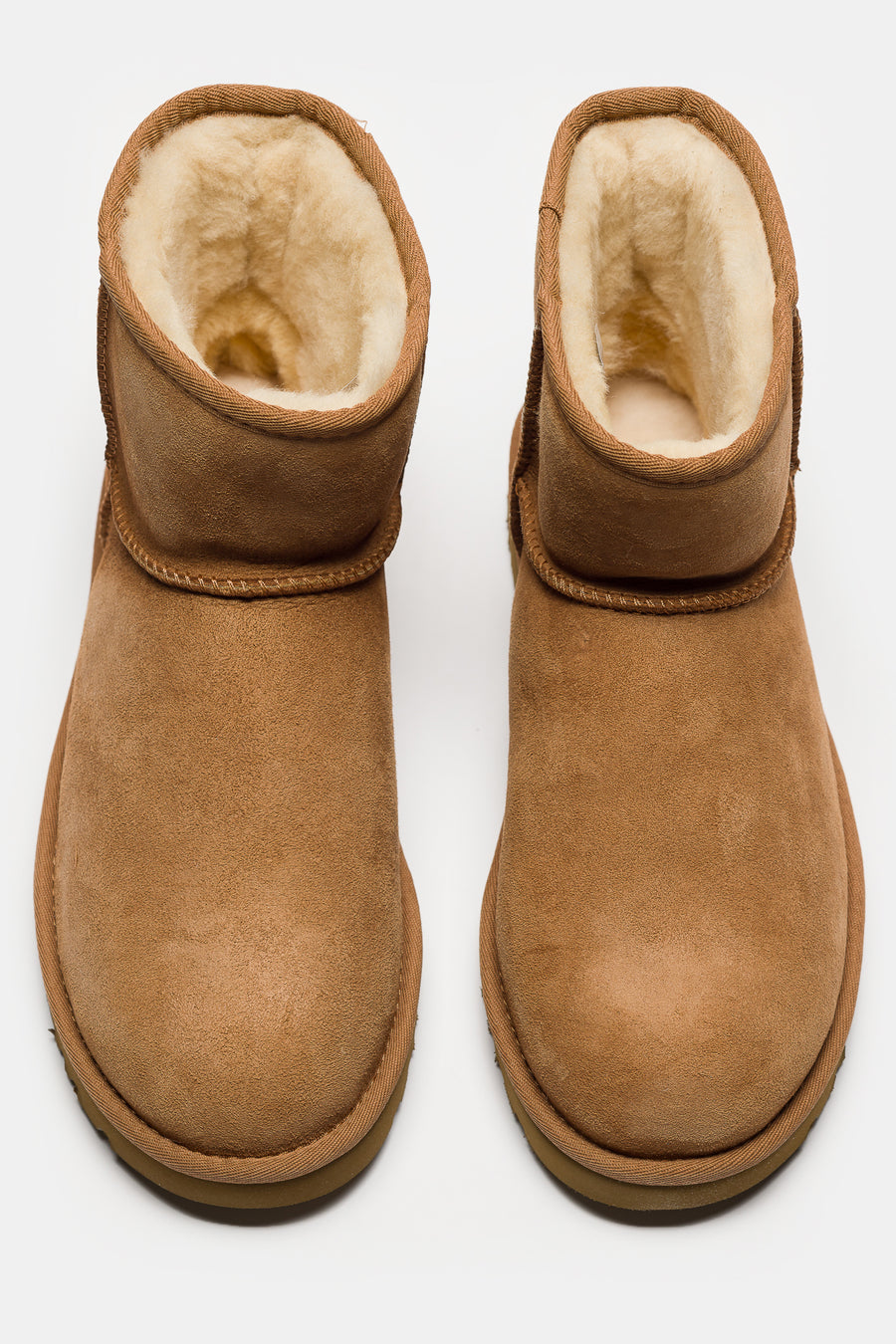 UGG Classic Mini II Boot in Chestnut - Notre