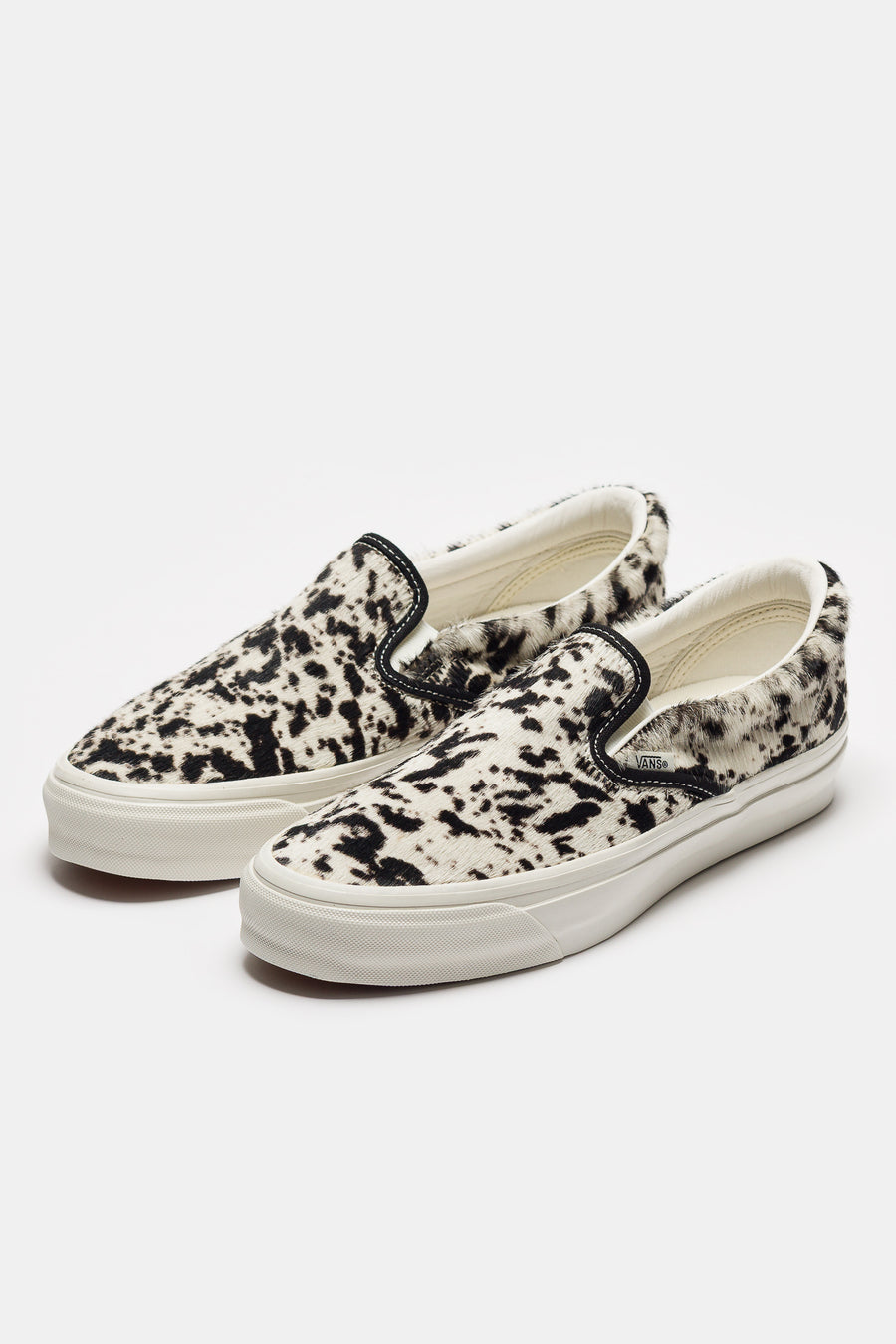 Classic Slip-On 98 Sneaker in Pony Hair Black/White