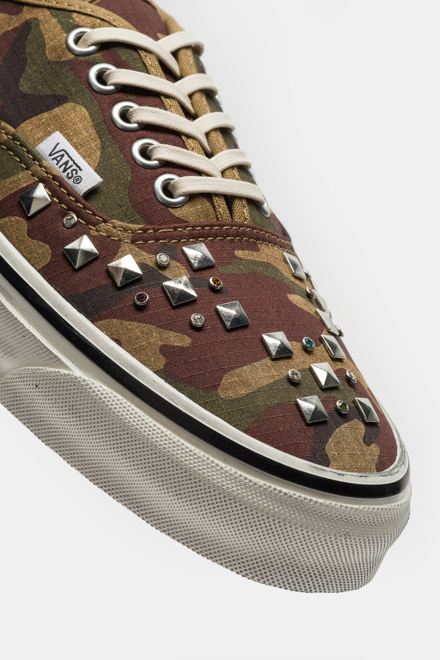 LX Authentic 44 in Combat Woodland Camo