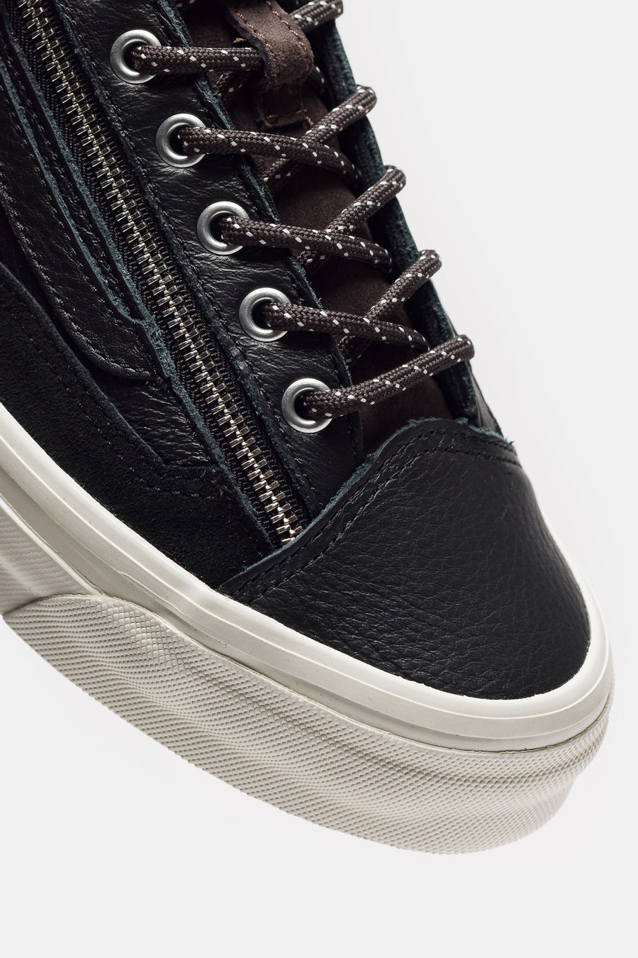 LX Old Skool 36 Zip Sneaker in Aspen Black